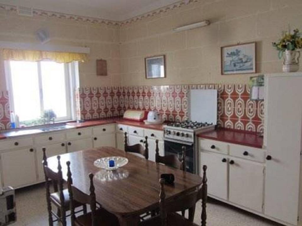 Ta' Karmni Apartment Marsalforn Стая снимка